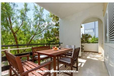 Apartmani Ada foto 2