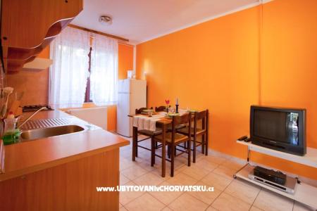Apartmani Anny foto 4