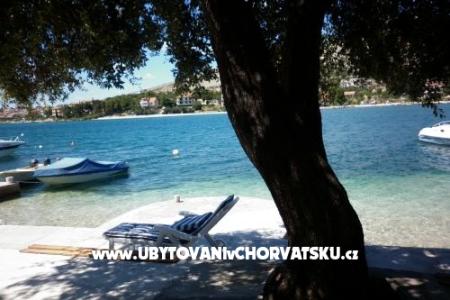 Apartmani 10 metara od mora Primošten Hrvatska