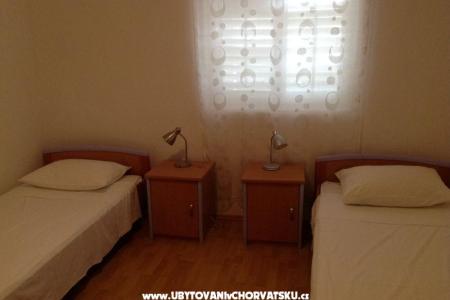 Apartmani vila Diana foto 3