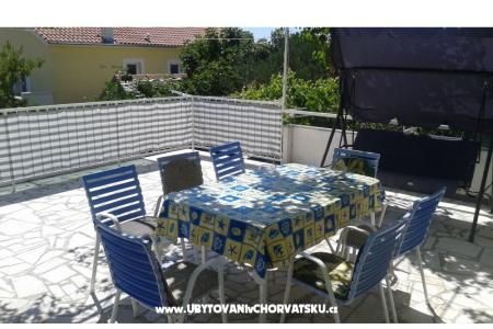 Apartmani Zvone - Primošten foto 3