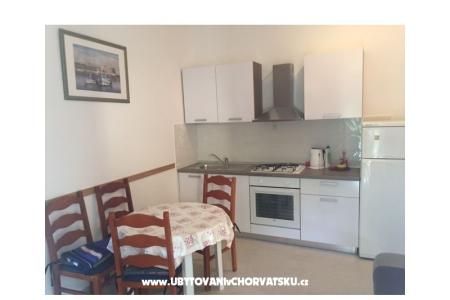 Apartmani Ana foto 3