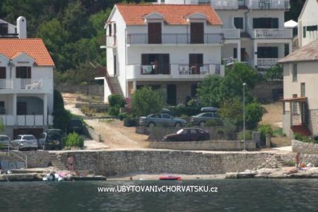 Apartmani Šparadići Primošten Hrvatska