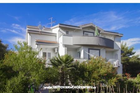 Apartmani Vesna Primošten Hrvatska