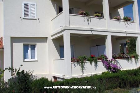 Apartmani 255 foto 2