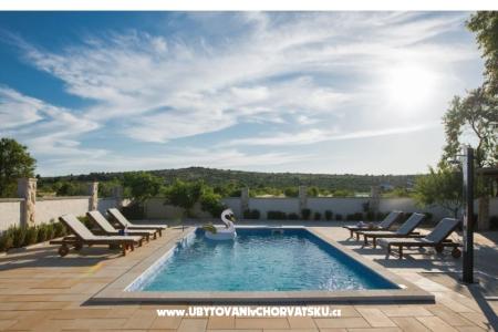 Villa Rozara foto 2