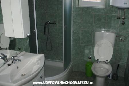 Apartmani Angelo sa bazenom foto 5