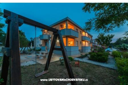 Apartmani Dora foto 3