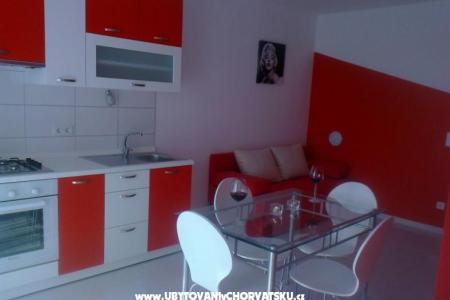 Apartmani Thunder foto 3