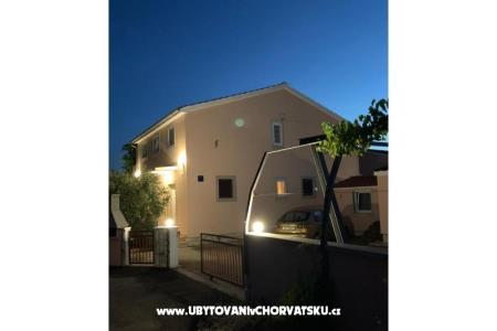 Apartmani Toni Privlaka Hrvatska