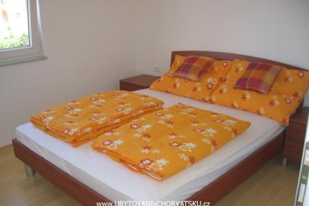 Apartman v Pule foto 3