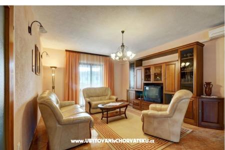 Apartmani Alexandra foto 5