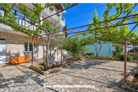 Apartmani Milos foto 2
