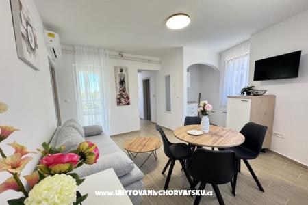 Flowers Apartmani Pula Pula Hrvatska