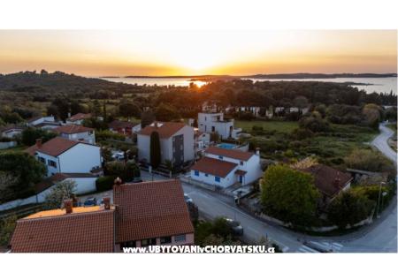 Villa Nino foto 2