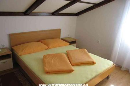 Apartmani Karuzo foto 4