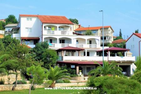 Apartmani Sandra otok Rab Hrvatska