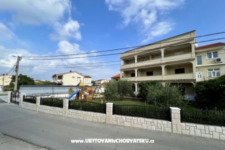 Apartmani Pičuljan foto 3