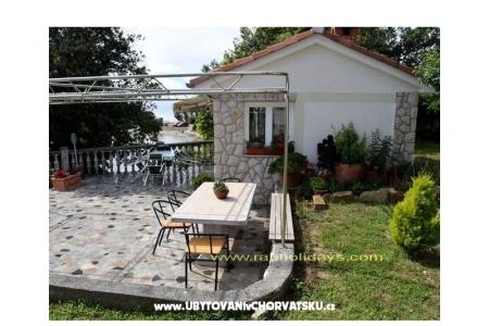 Kuća Ana directly by the beach foto 4