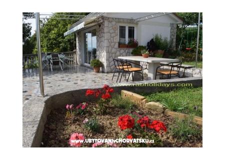 Kuća Ana directly by the beach foto 5