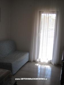 Apartman Bugevila foto 4