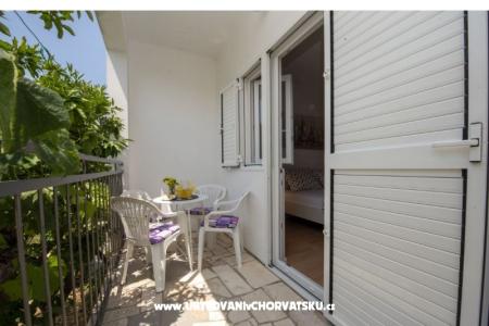 Apartman Neva Rogoznica Hrvatska