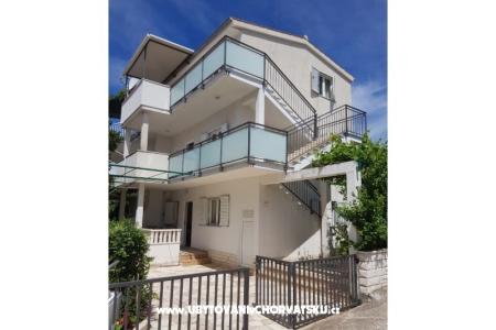 Apartmani Vincic Rogoznica Hrvatska
