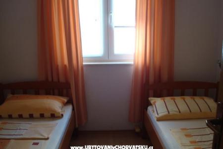 Apartmani 4dolphins foto 5