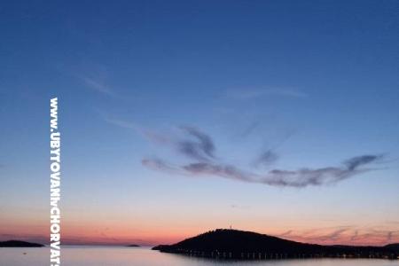 Apartmani Ana Rogoznica Hrvatska