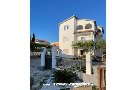Apartmani Antea Rogoznica Hrvatska