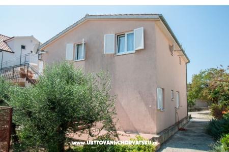 Apartmani Pegamide foto 2
