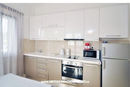 Apartmani Panorama s bazenom foto 5
