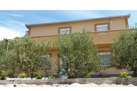 Apartmani Pejo Rogoznica Hrvatska