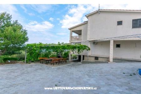 Apartmani Robi foto 3