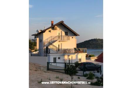 Apartmani Ruža Rogoznica Hrvatska