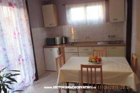 Apartmani Sineva foto 3