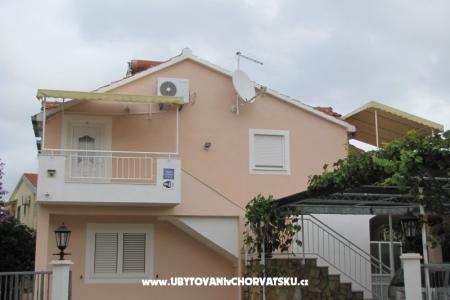 Apartmani Škarpa Rogoznica Hrvatska