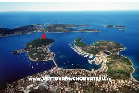 Apartmani Topic Rogoznica Hrvatska