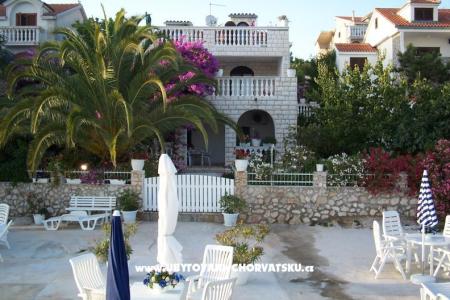 Villa Jozo Apartmani foto 2
