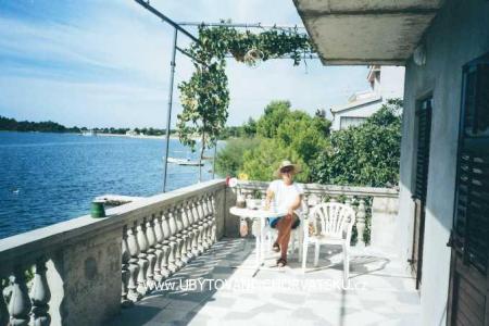 Apartmani Kuić foto 4