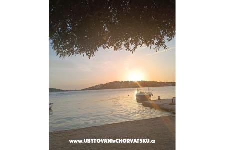 Apartmani Garija Rogoznica Hrvatska