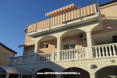 Apartmani Knezevic foto 2