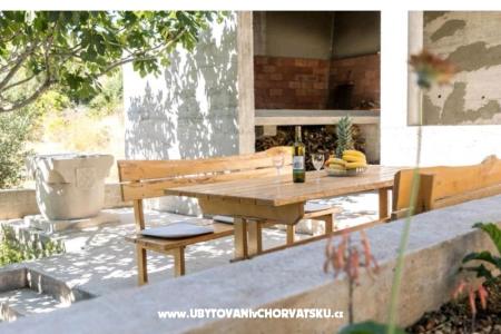 Apartmani Ljuba foto 2