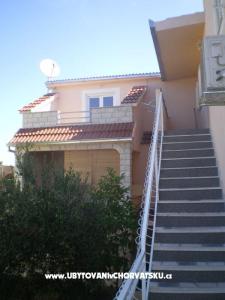 Apartmani Nedjeljka foto 2