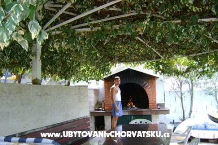 Holiday home - Apartmani Rajčić foto 5
