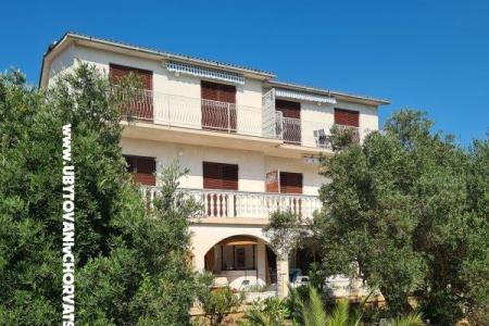 Apartmani Triton Rogoznica Hrvatska