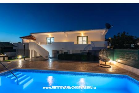 Vila Alina Rogoznica Hrvatska