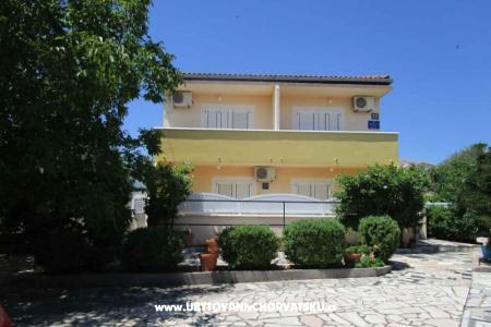 Vila Odesa Rogoznica Hrvatska
