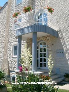 Apartmani Ana foto 3