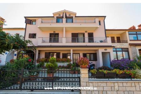 Apartmani Kamelia foto 2